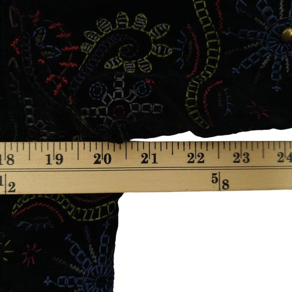 Chicos Black Velvet Embroidered Jacket Blazer 1 US M Boho Artsy Career Studded - Picture 3 of 16